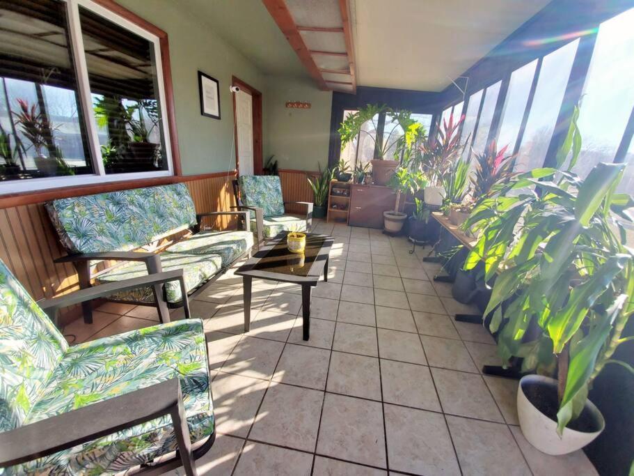 The Greenhouse - 3Bed 2Bath Home In Tahlequah, Ok Εξωτερικό φωτογραφία