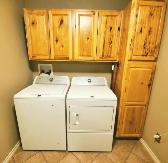 The Greenhouse - 3Bed 2Bath Home In Tahlequah, Ok Εξωτερικό φωτογραφία